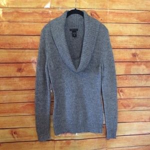 GRAY COWL NECK SWEATER